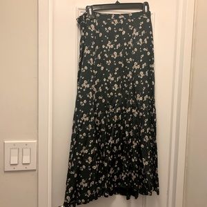 & Other Stories Flowy Satin midi Skirt with Ditsy Flower print all over.